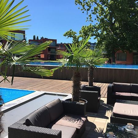 Butique Apartman Grand Балатонлелле Экстерьер фото